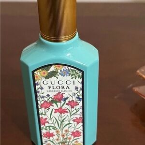 Gucci Flora Gorgeous Jasmine Perfume - Turquoise and Gold